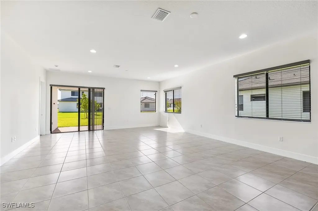 5080 Isidora Lane Ave Maria FL 34142