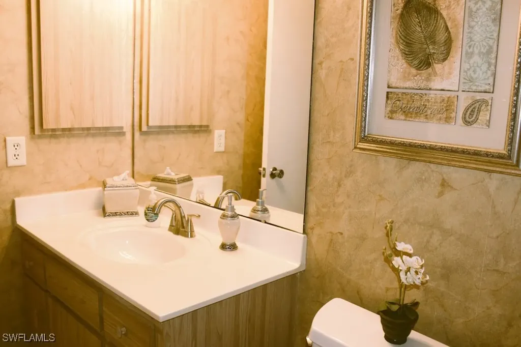 5441 Peppertree Drive Fort Myers FL 33908