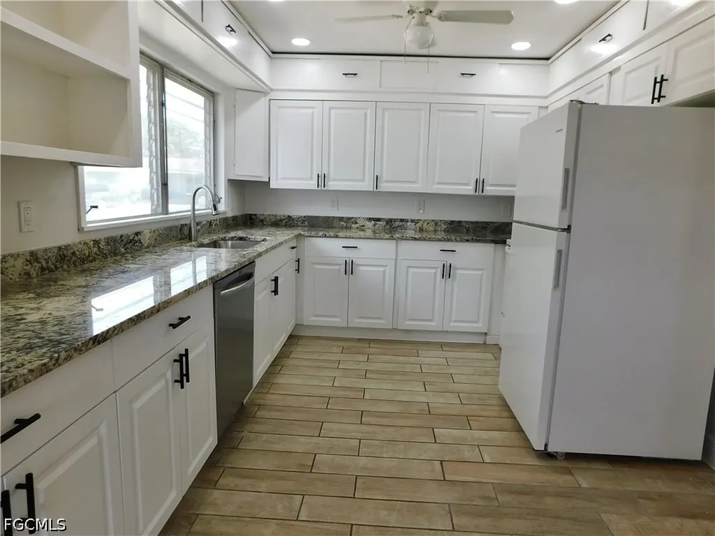 287 Poe Avenue North Fort Myers FL 33917