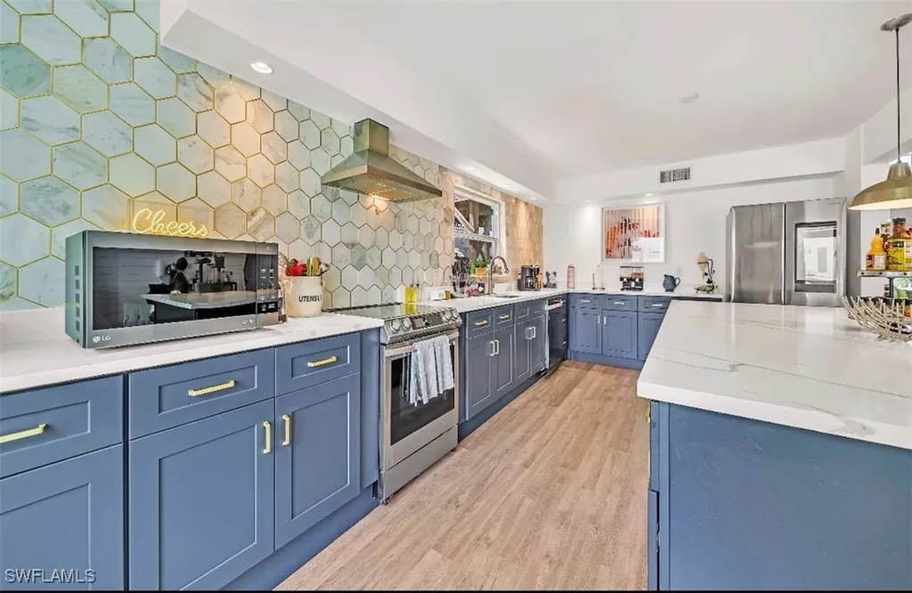 27237 Rio Vista Circle Bonita Springs FL 34135