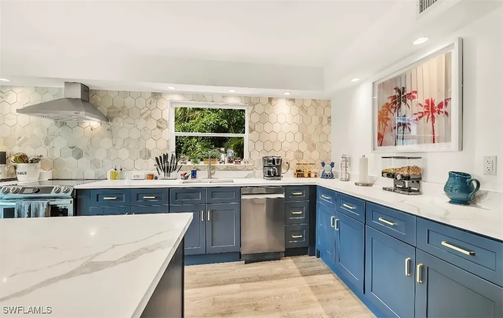 27237 Rio Vista Circle Bonita Springs FL 34135