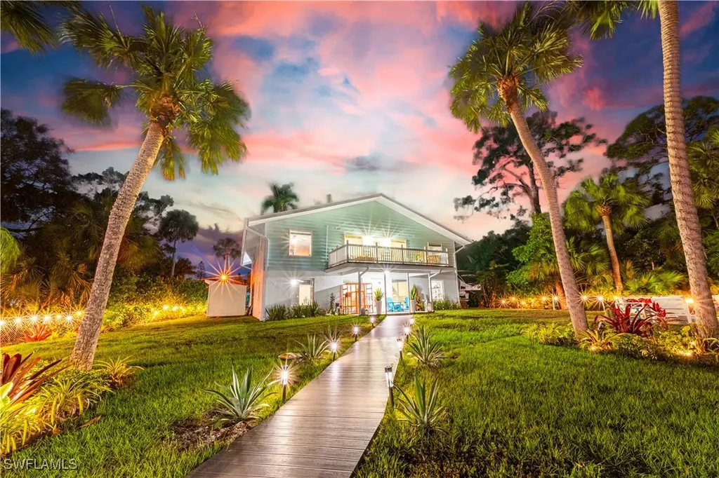 27237 Rio Vista Circle Bonita Springs FL 34135