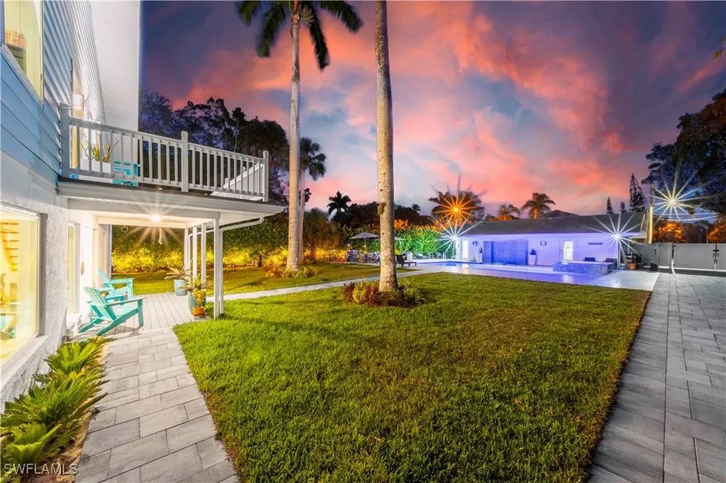 27237 Rio Vista Circle Bonita Springs FL 34135