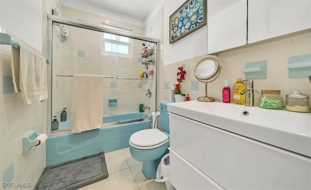 27237 Rio Vista Circle Bonita Springs FL 34135