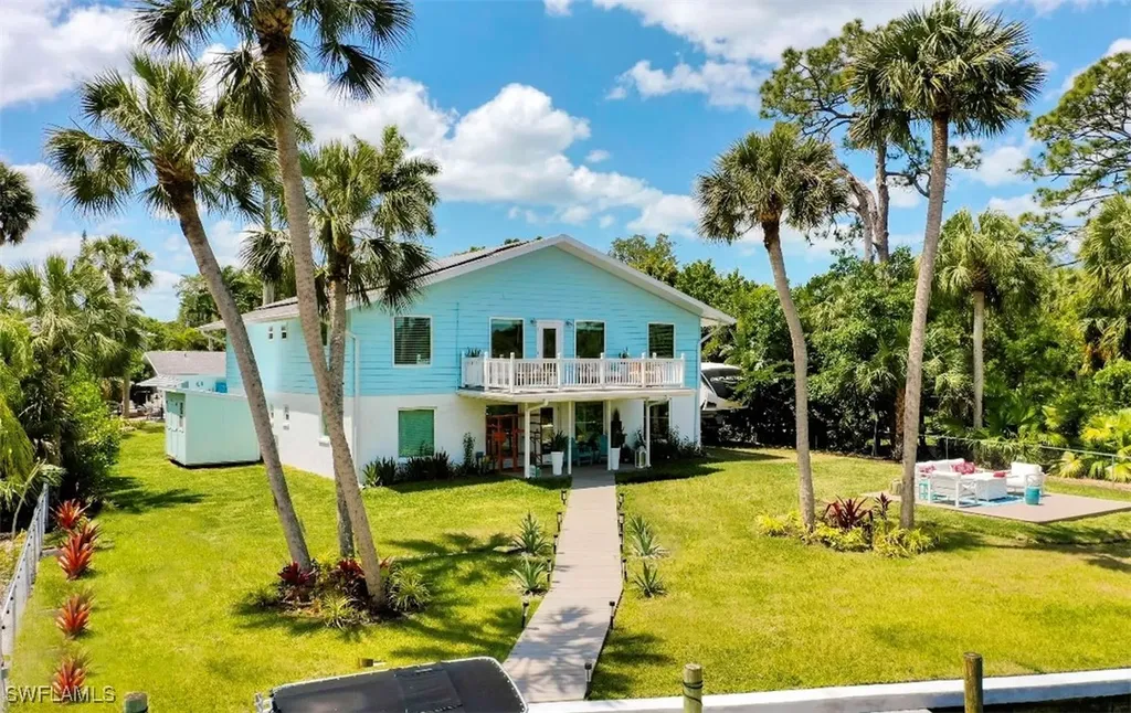 27237 Rio Vista Circle Bonita Springs FL 34135