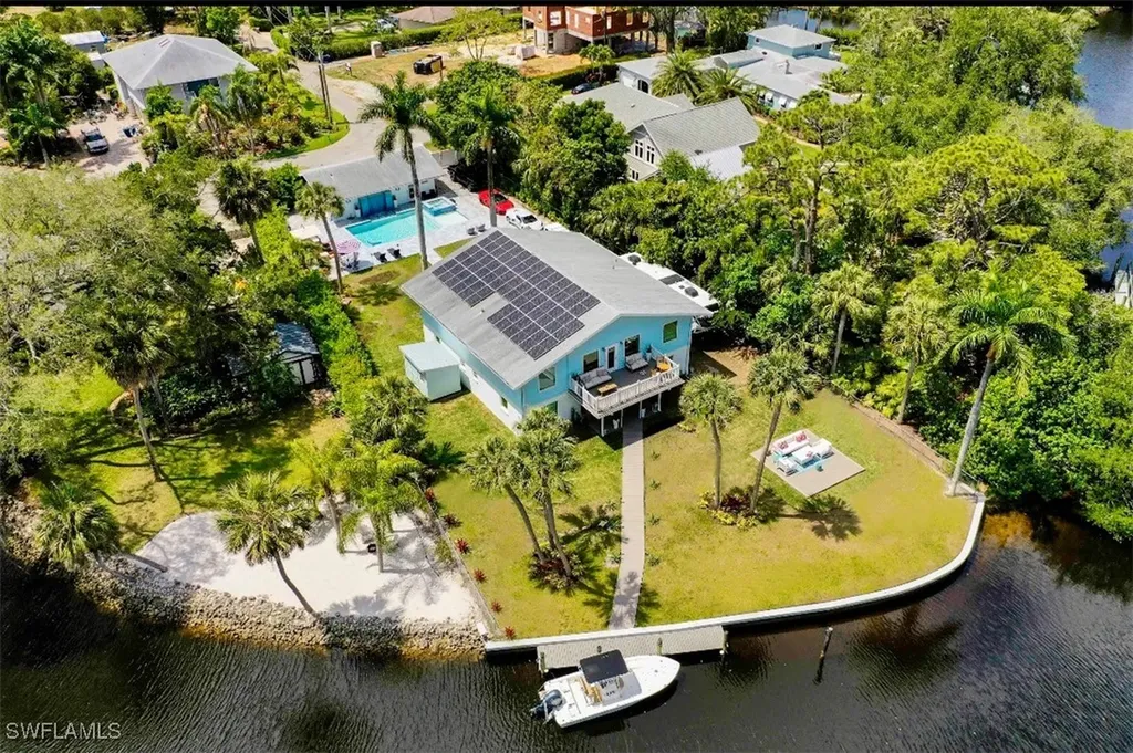 27237 Rio Vista Circle Bonita Springs FL 34135