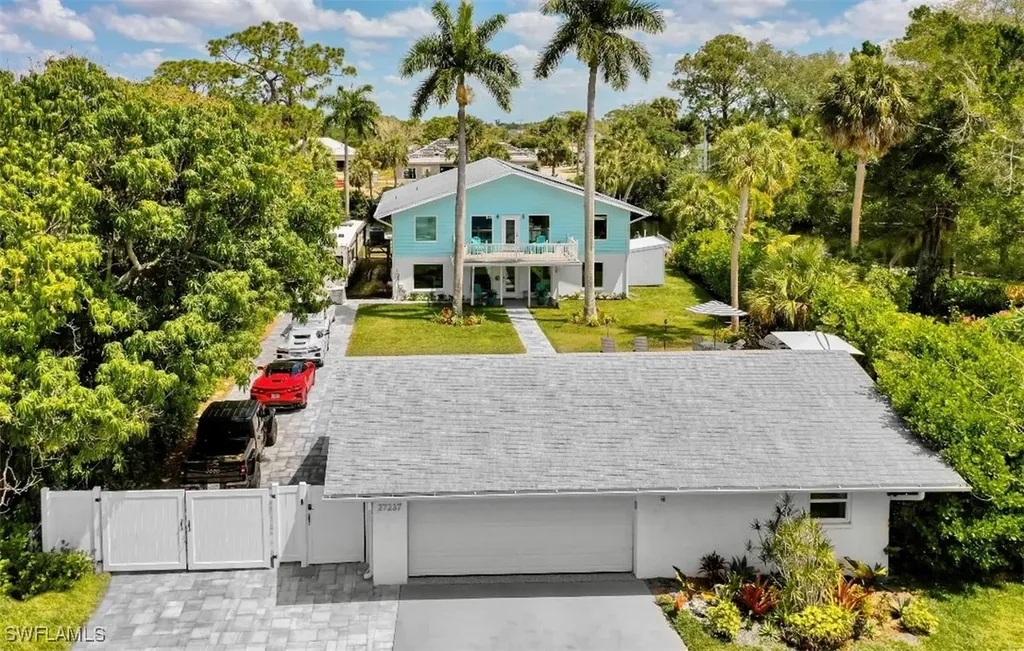 27237 Rio Vista Circle Bonita Springs FL 34135