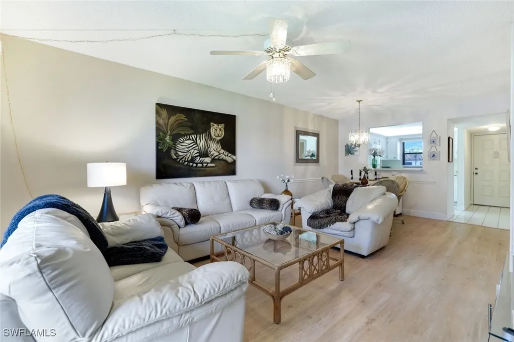 Naples FL, 4358 27TH Court SW, Unit 205