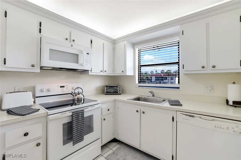 4358 27th Court SW Naples FL 34116