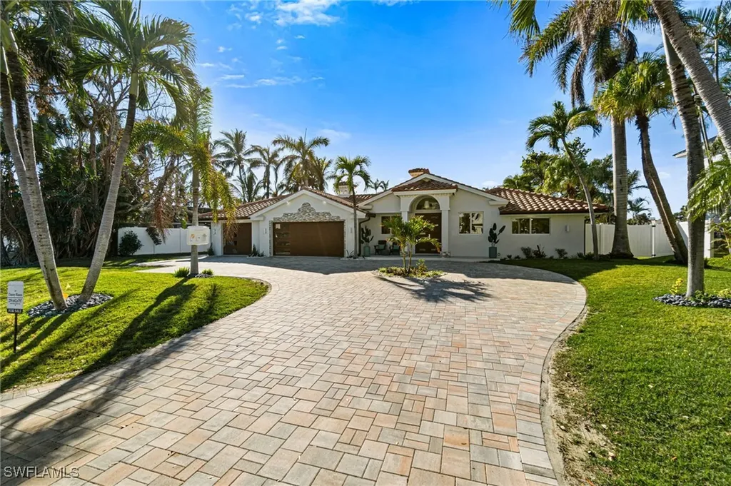 Naples FL, 5203 Starfish Avenue