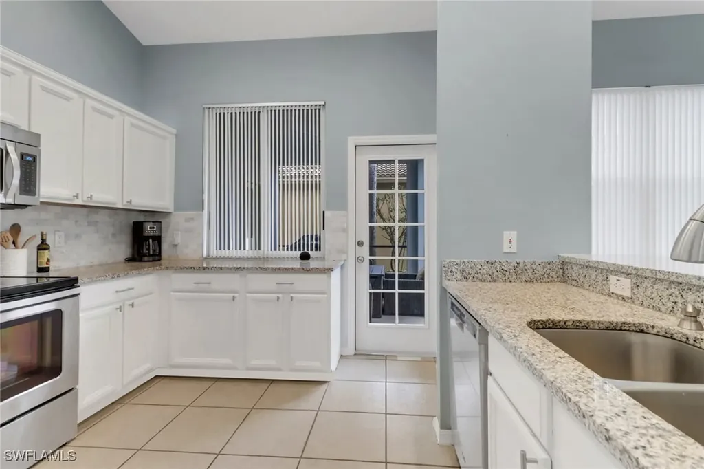 9521 Mariners Cove Lane Fort Myers FL 33919