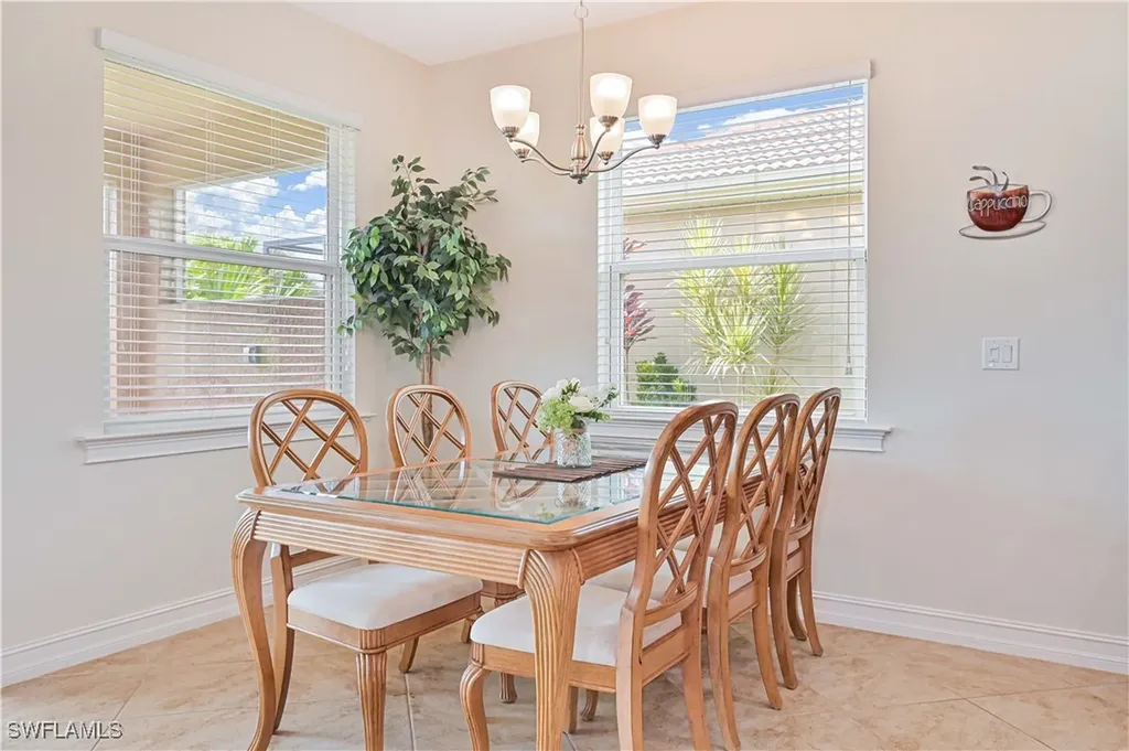 3915 King Williams Street Fort Myers FL 33916