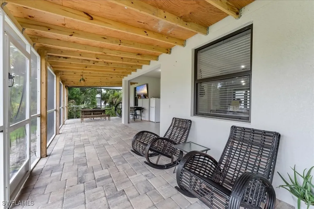 2695 10th Avenue SE Naples FL 34117
