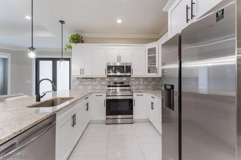 2695 10th Avenue SE Naples FL 34117