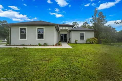 2695 10TH Avenue SE Naples FL 34117