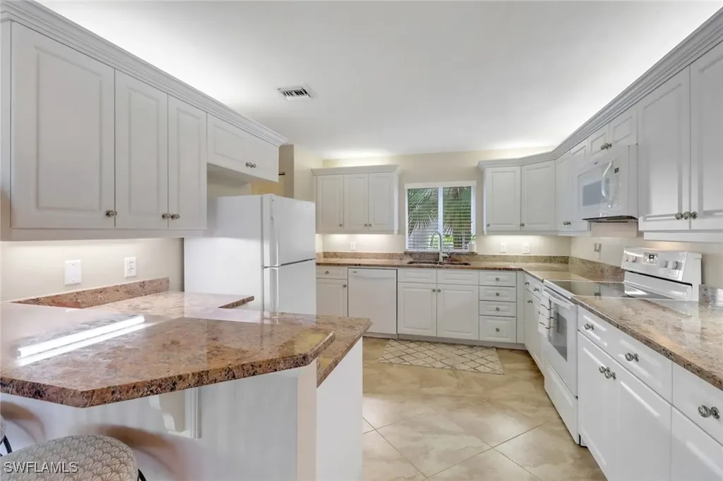 770 Waterford Drive Naples FL 34113
