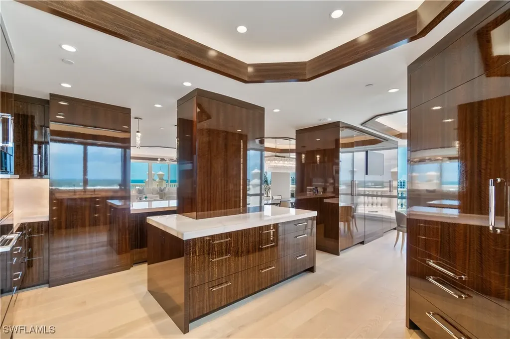 4021 Gulf Shore Boulevard N Naples FL 34103