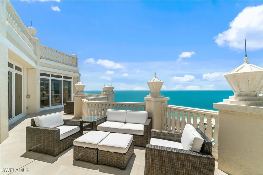 4021 Gulf Shore Boulevard N Naples FL 34103