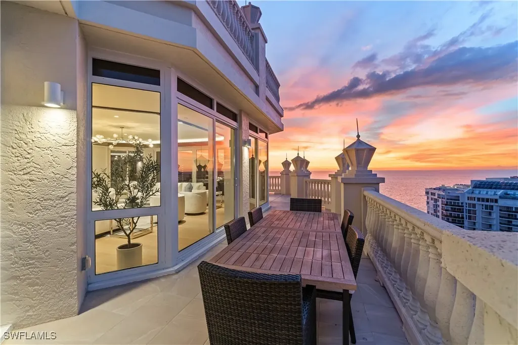 4021 Gulf Shore Boulevard N Naples FL 34103