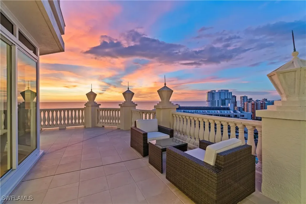 4021 Gulf Shore Boulevard N Naples FL 34103