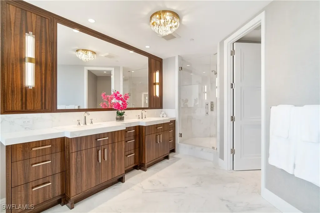 4021 Gulf Shore Boulevard N Naples FL 34103