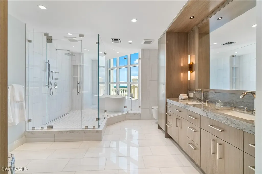 4021 Gulf Shore Boulevard N Naples FL 34103