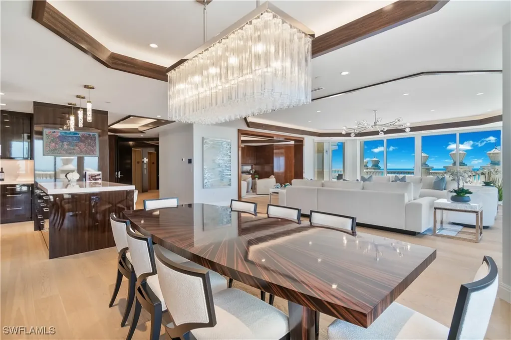 4021 Gulf Shore Boulevard N Naples FL 34103