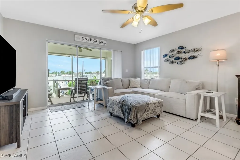 3603 SE 10th Avenue Cape Coral FL 33904