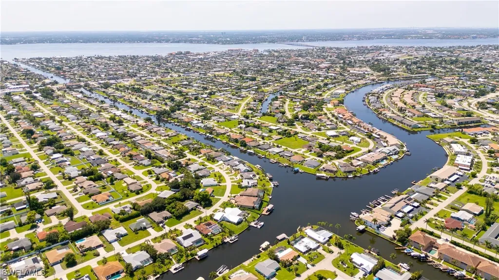 3603 SE 10th Avenue Cape Coral FL 33904