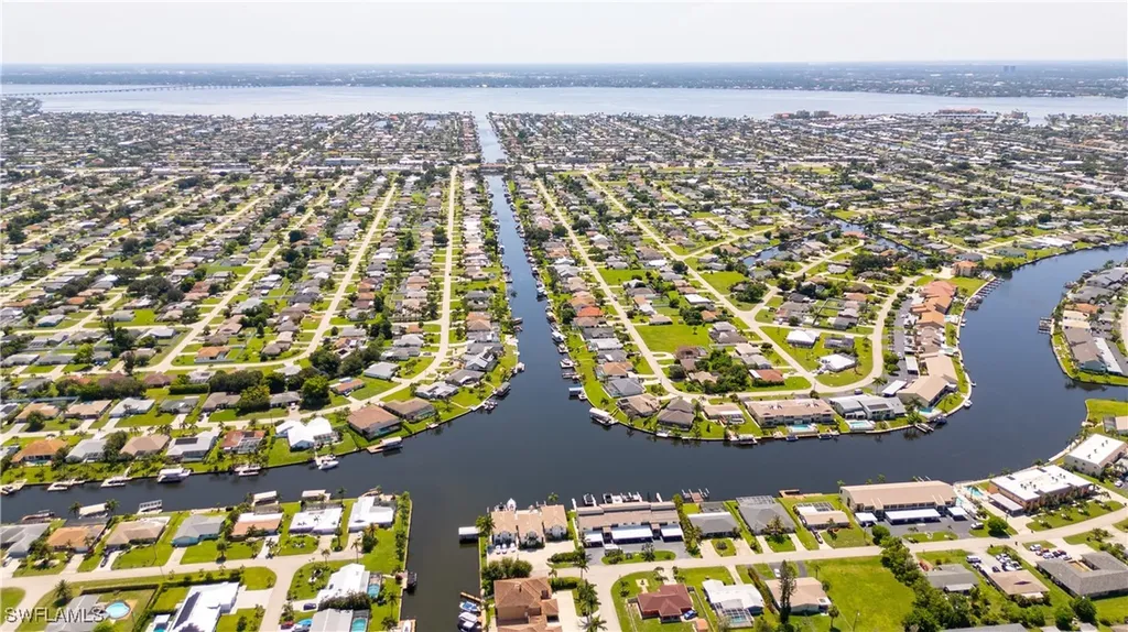 3603 SE 10th Avenue Cape Coral FL 33904