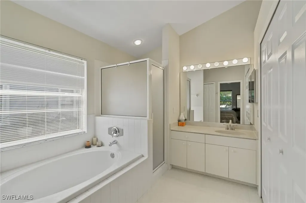22025 Seashore Circle Estero FL 33928