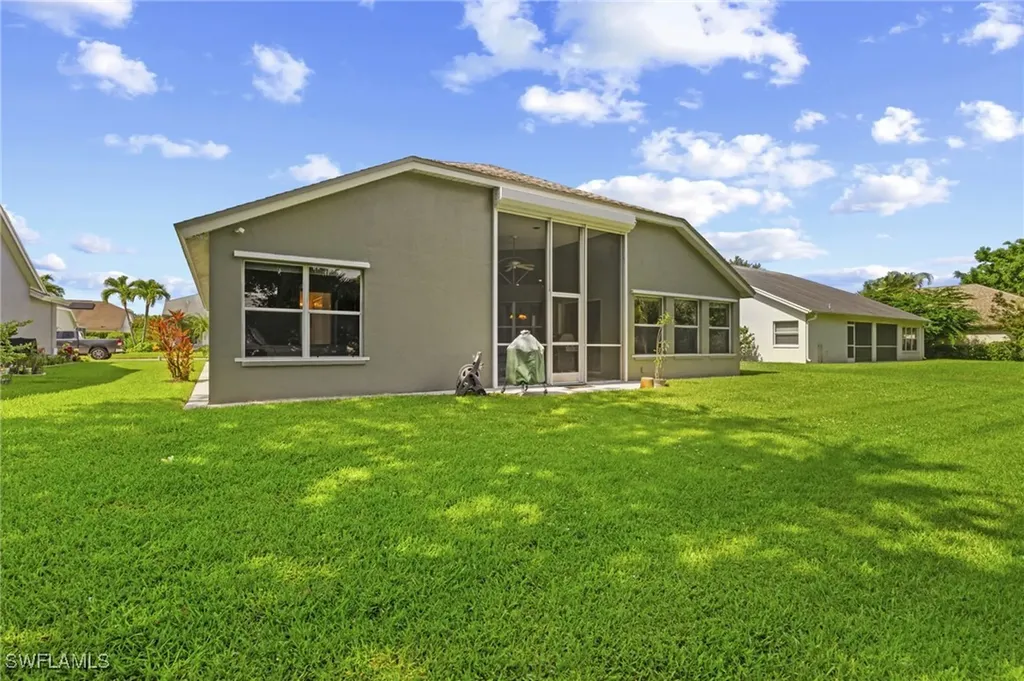 22025 Seashore Circle Estero FL 33928