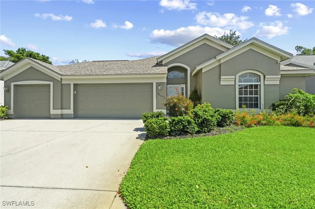 22025 Seashore Circle Estero FL 33928