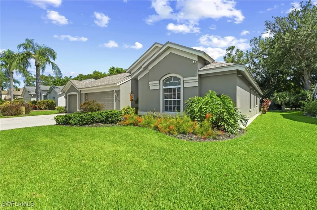 22025 Seashore Circle Estero FL 33928