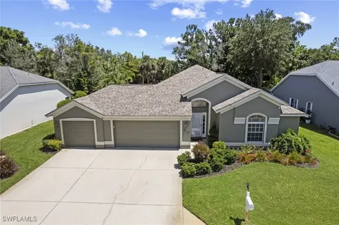 22025 Seashore Circle Estero FL 33928