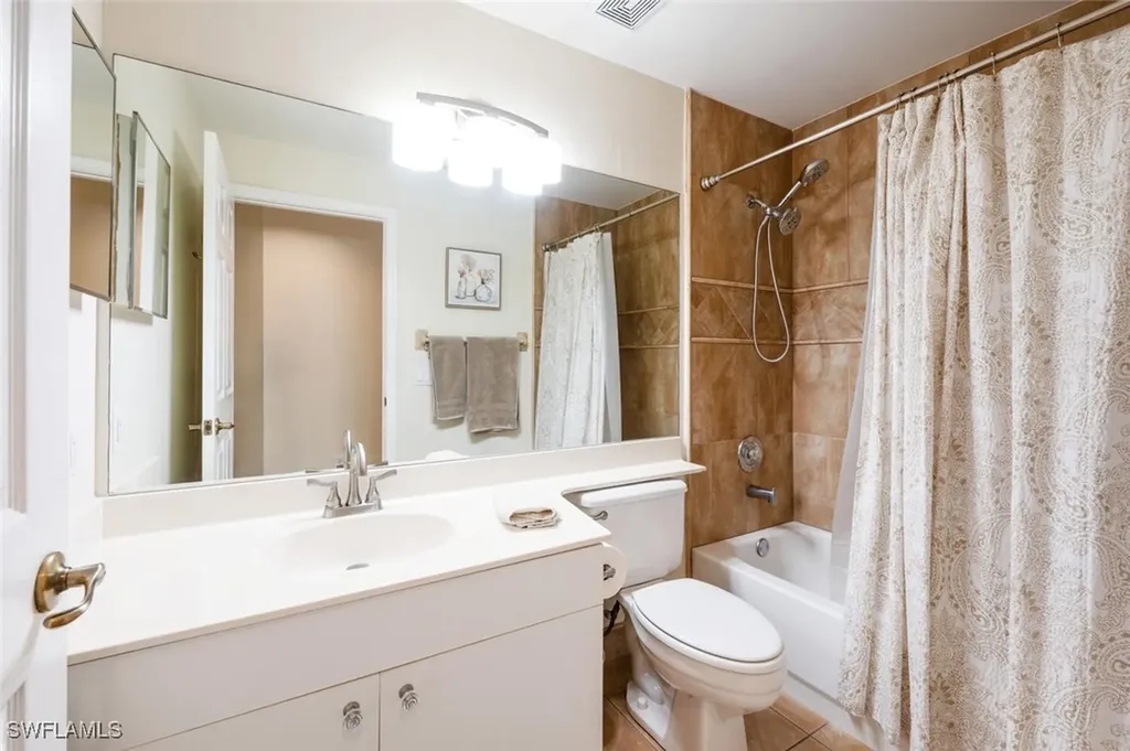 7762 Gardner Drive Naples FL 34109