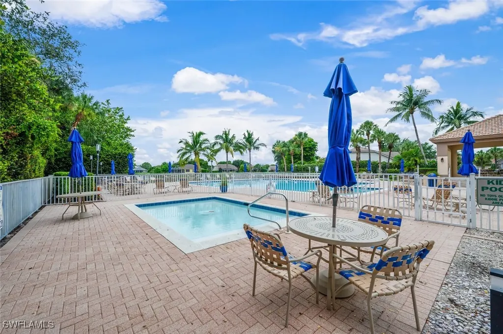 7762 Gardner Drive Naples FL 34109