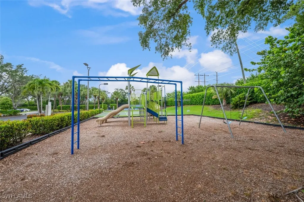 7762 Gardner Drive Naples FL 34109
