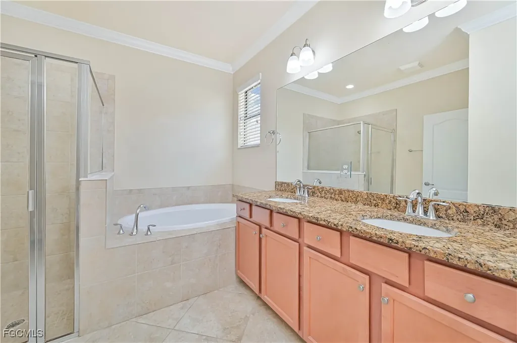 8979 Water Tupelo Road Fort Myers FL 33912