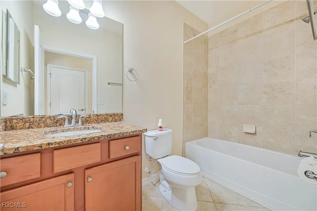8979 Water Tupelo Road Fort Myers FL 33912