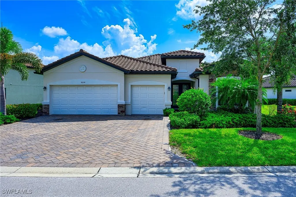 4604 Abaca Circle Naples FL 34119