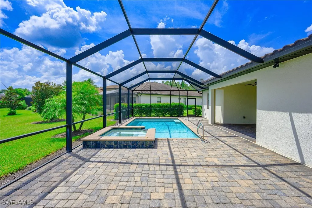 4604 Abaca Circle Naples FL 34119