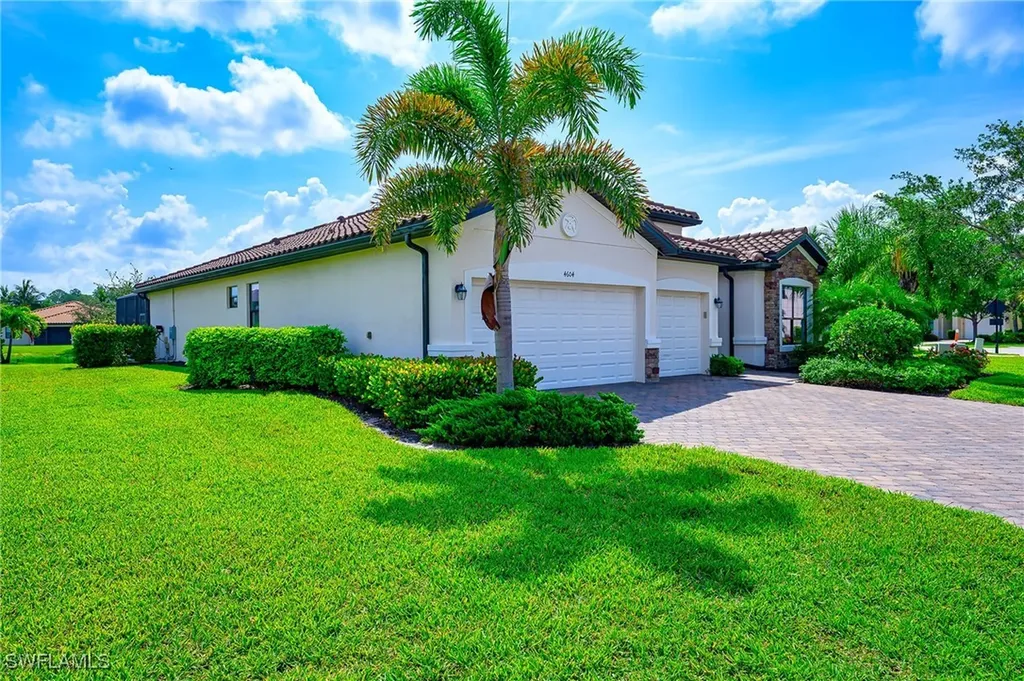 4604 Abaca Circle Naples FL 34119