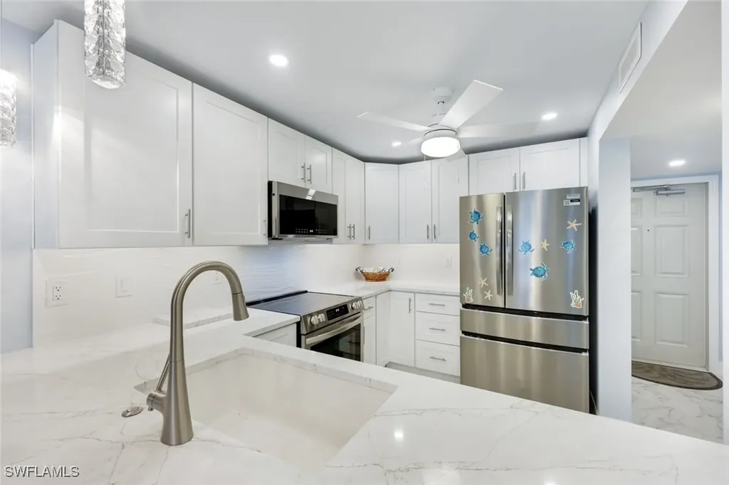 26000 Hickory Boulevard Bonita Springs FL 34134