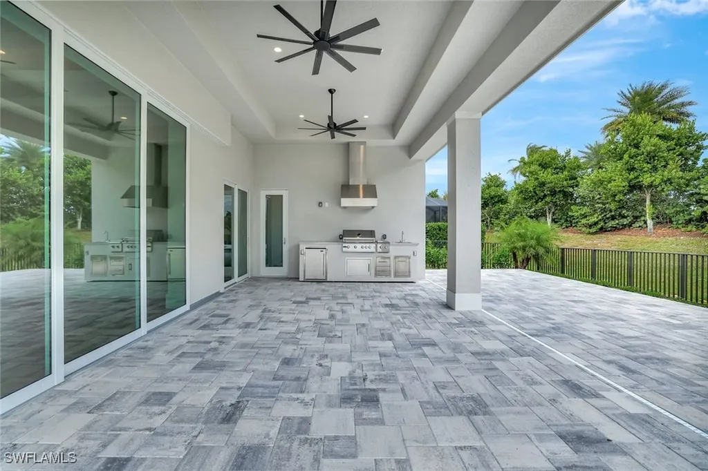 14286 Charthouse Circle Naples FL 34114