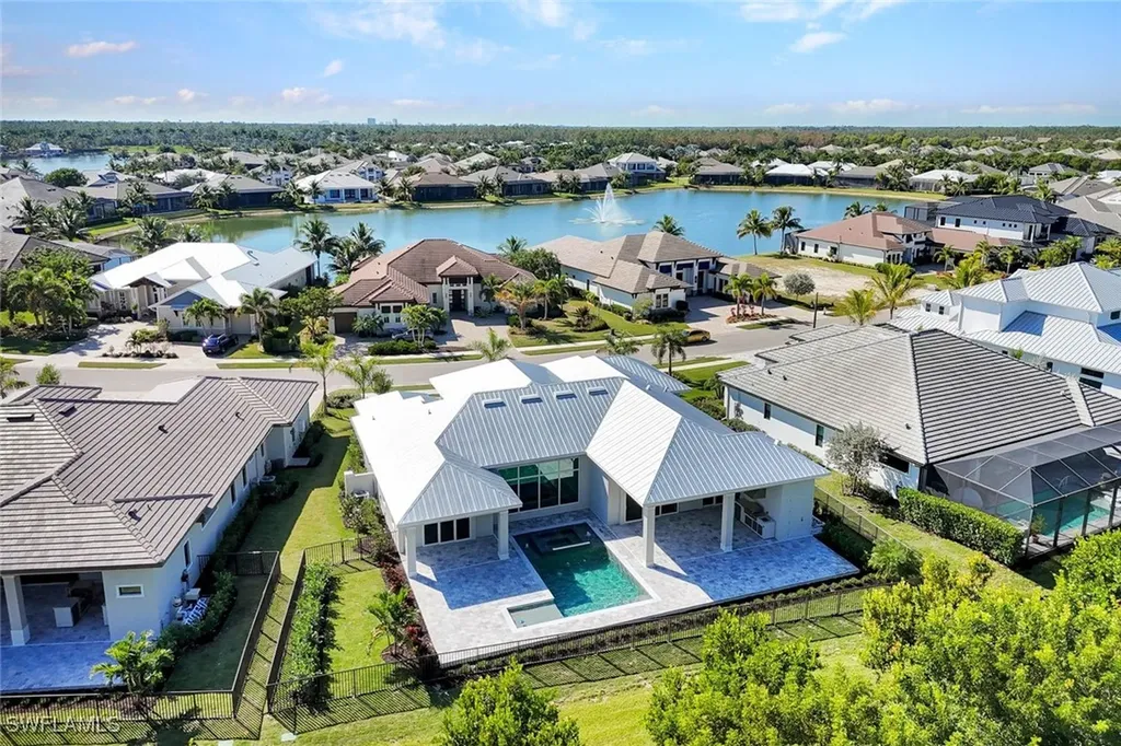 14286 Charthouse Circle Naples FL 34114