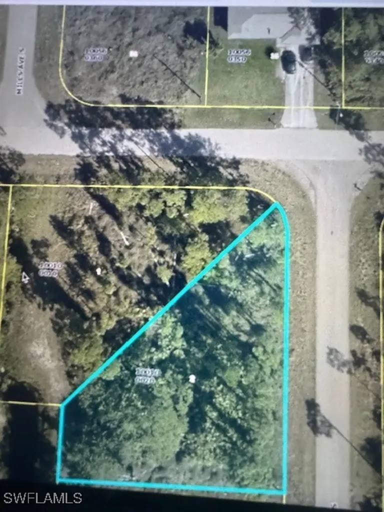 1010 Manikin Avenue S Lehigh Acres FL 33974