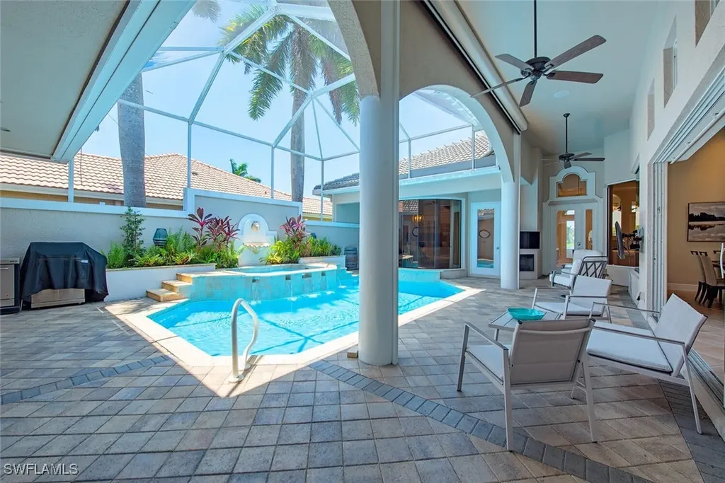 1534 Vintage Lane Naples FL 34104