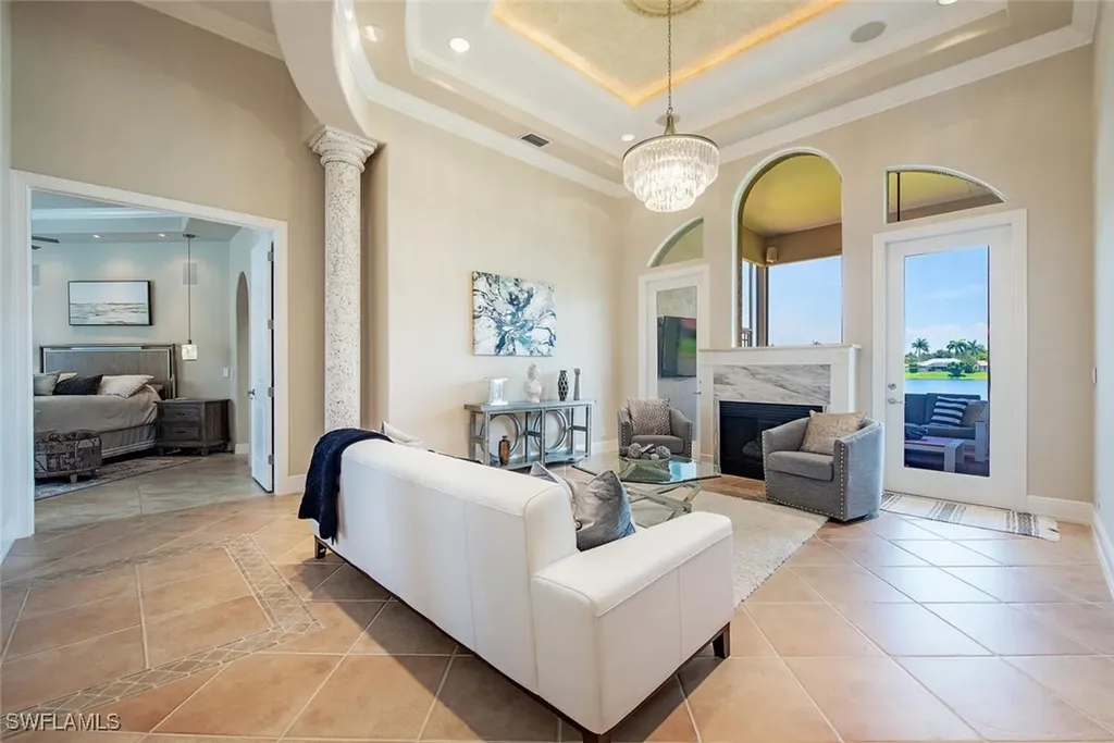 1534 Vintage Lane Naples FL 34104