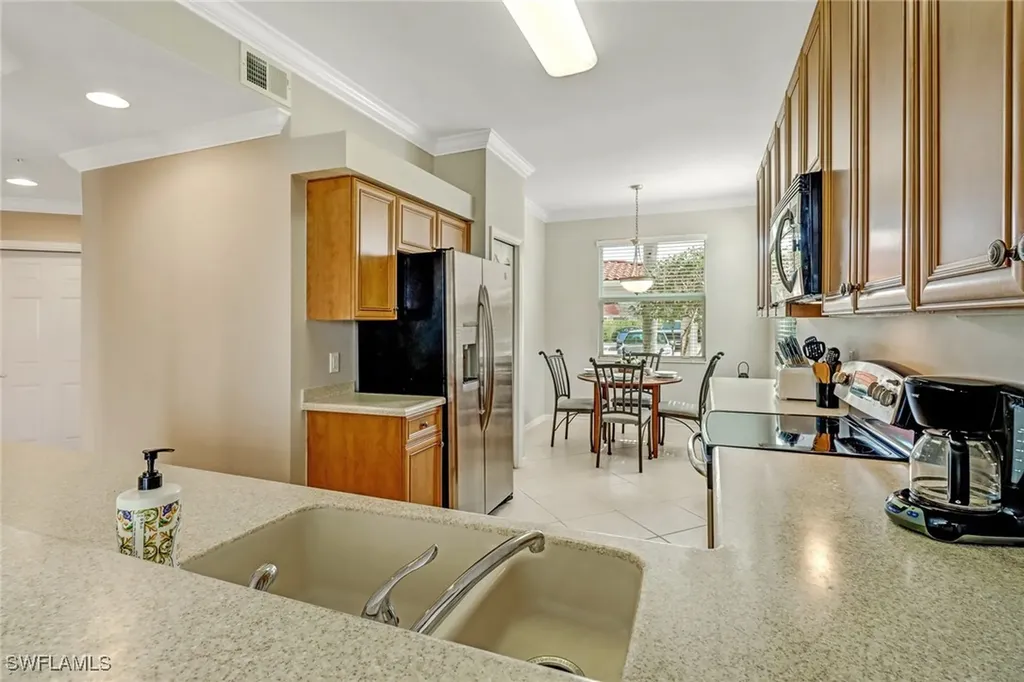 10275 Heritage Bay Boulevard Naples FL 34120